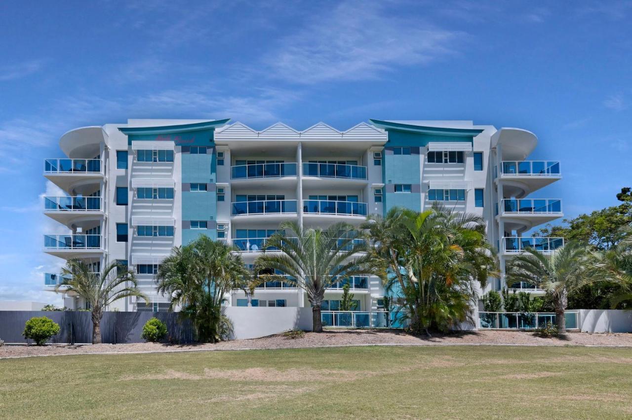 Koola Beach Apartments Bargara Kültér fotó