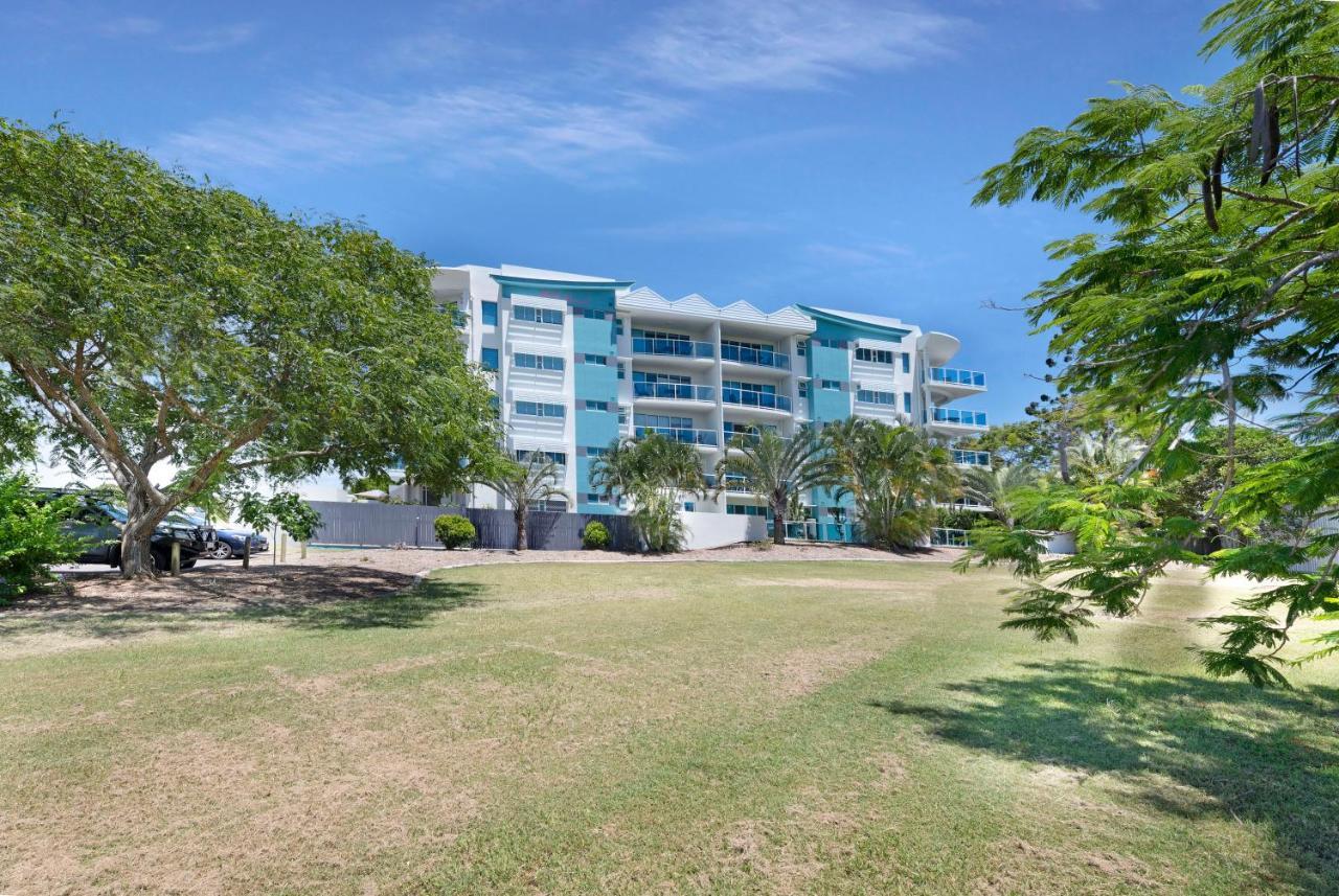 Koola Beach Apartments Bargara Kültér fotó