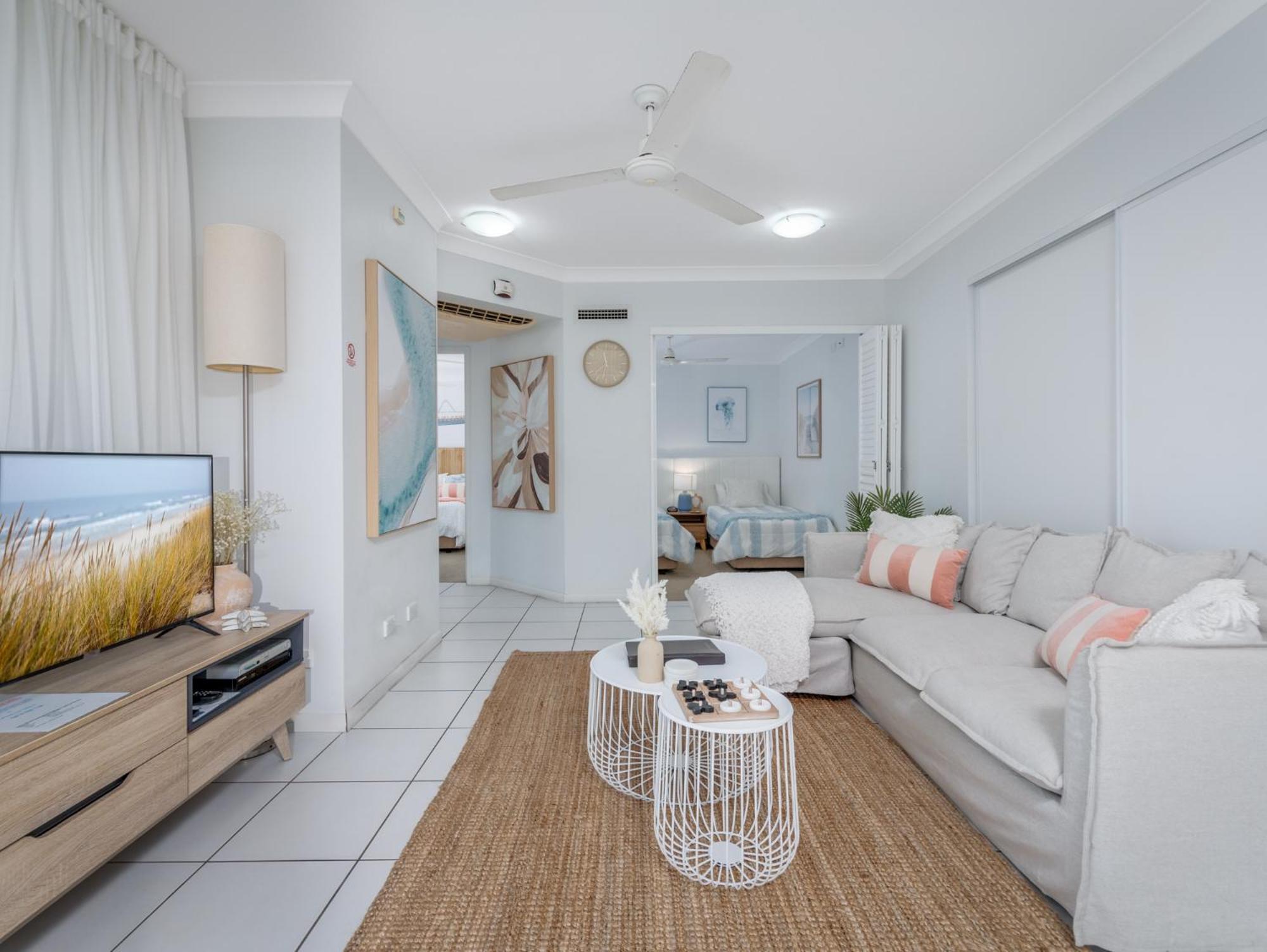 Koola Beach Apartments Bargara Kültér fotó
