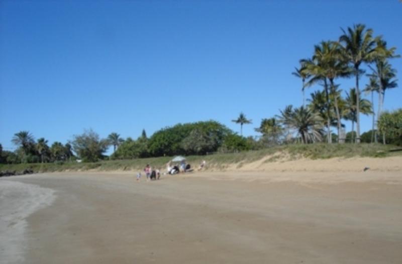 Koola Beach Apartments Bargara Kültér fotó