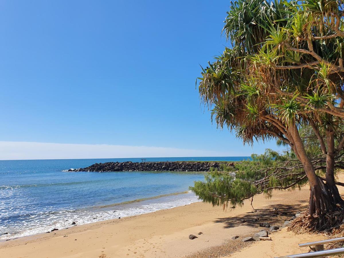 Koola Beach Apartments Bargara Kültér fotó